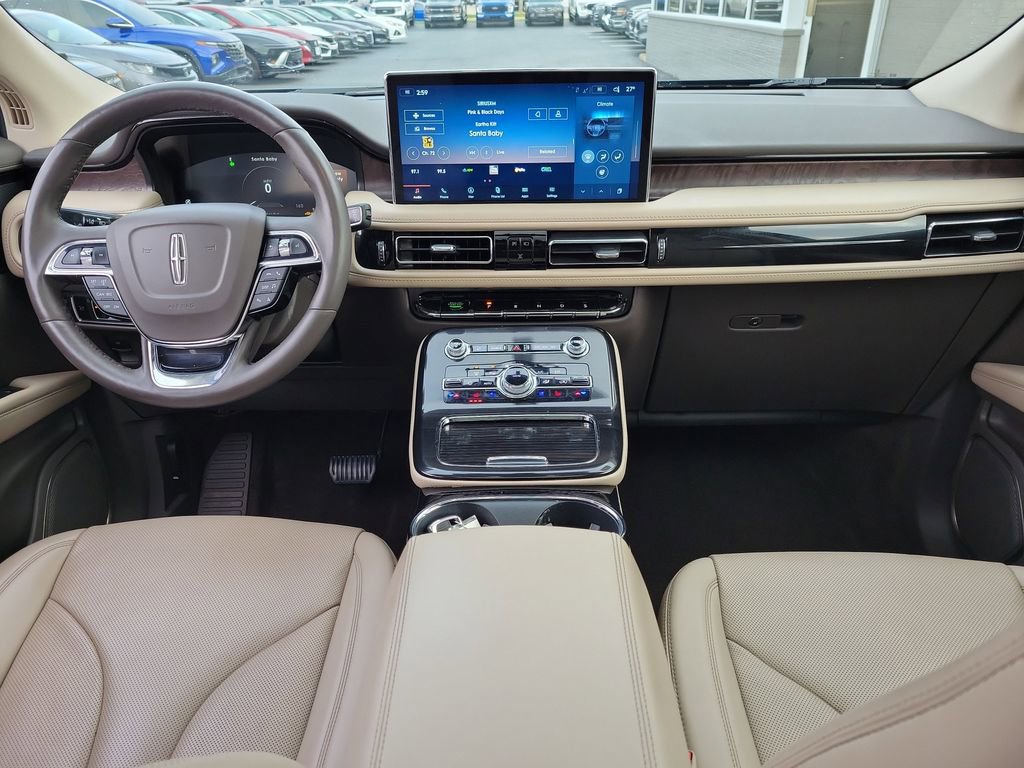 Certified 2022 Lincoln Nautilus Reserve image 11