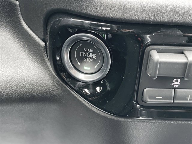 New 2026 GMC Sierra 3500 SLT image 17