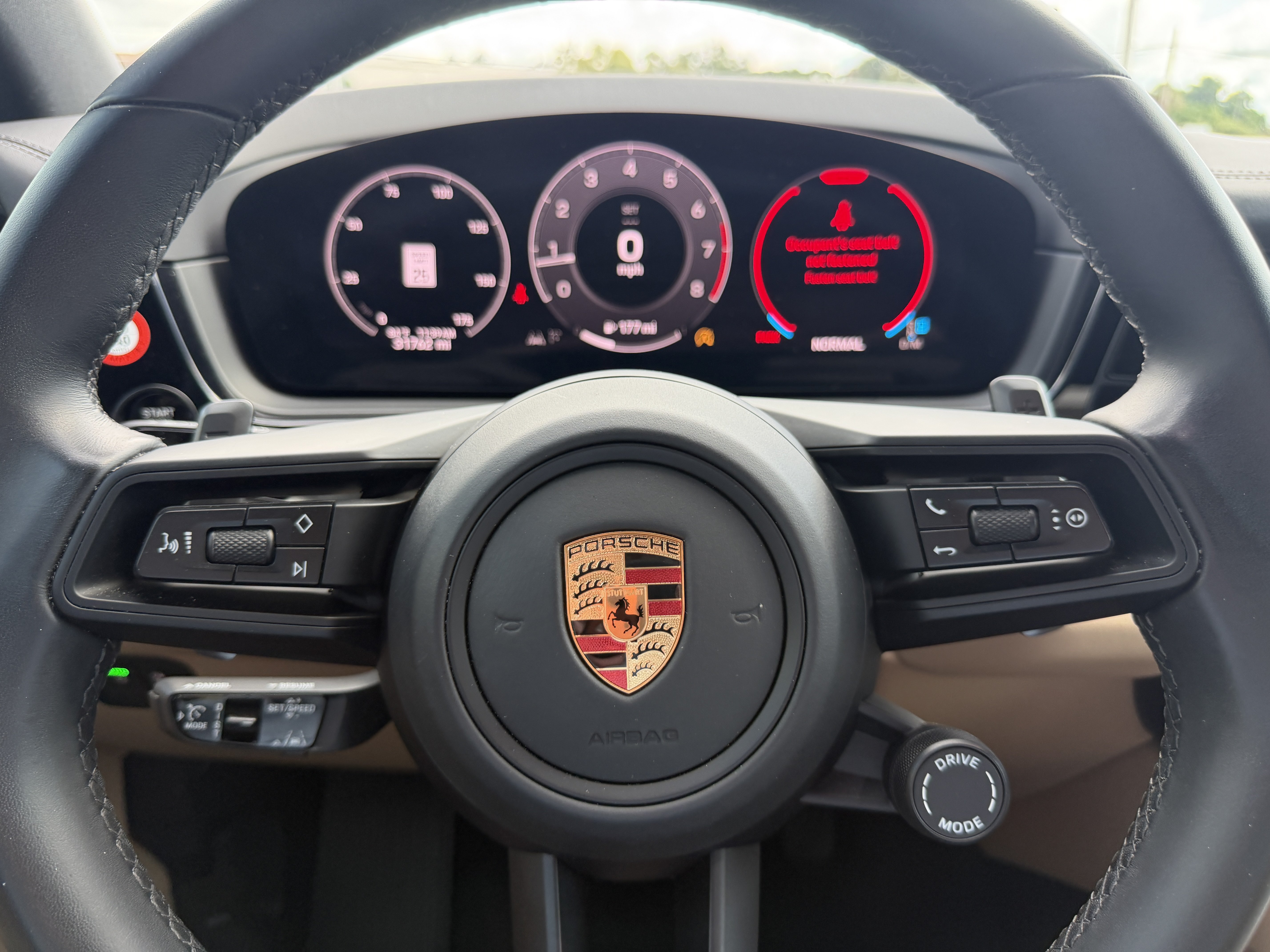 Used 2024 Porsche Cayenne AWD/4WD image 29