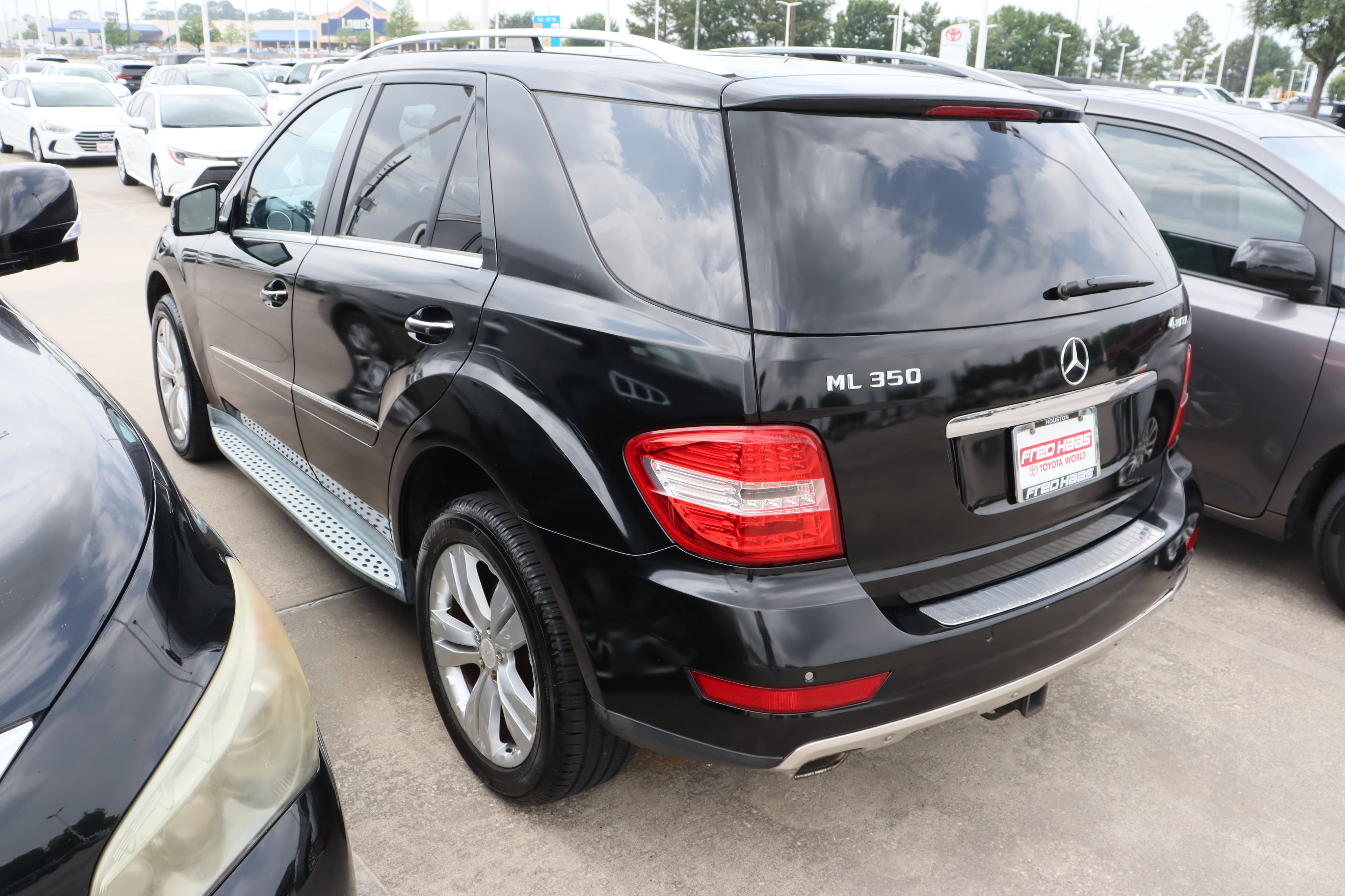 Used 2011 Mercedes-Benz ML 350 4MATIC image 7