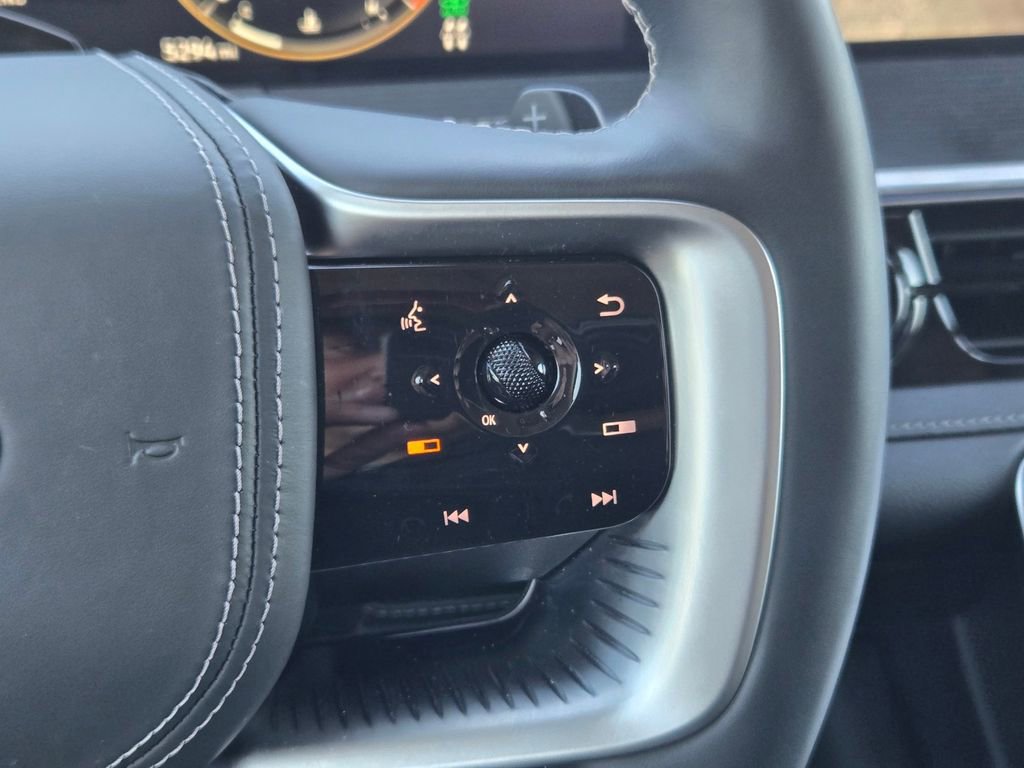 Certified 2025 INFINITI QX80 Sensory image 24