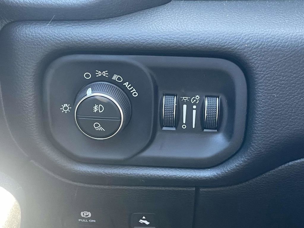 New 2026 RAM 1500 Big Horn AWD/4WD image 29