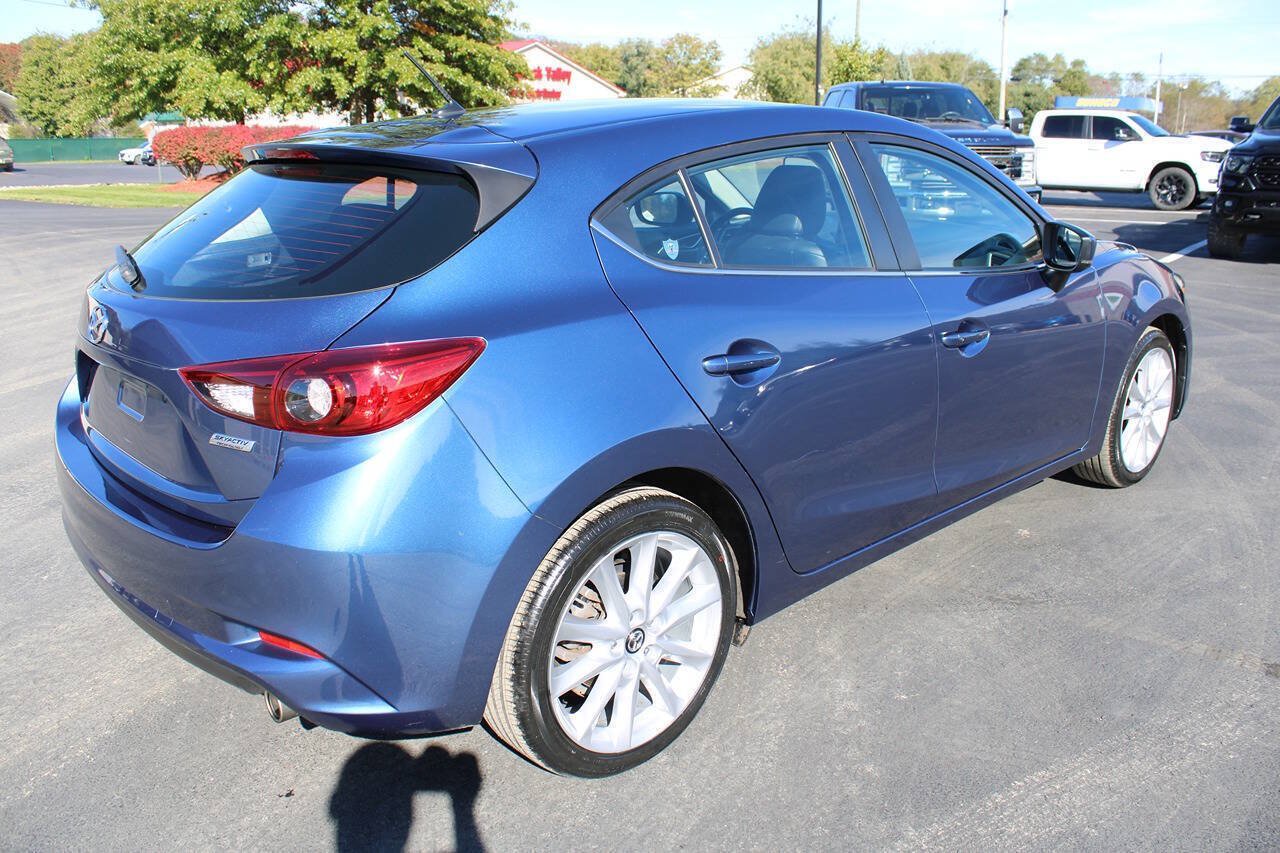 Used 2017 MAZDA MAZDA3 Touring FWD image 6