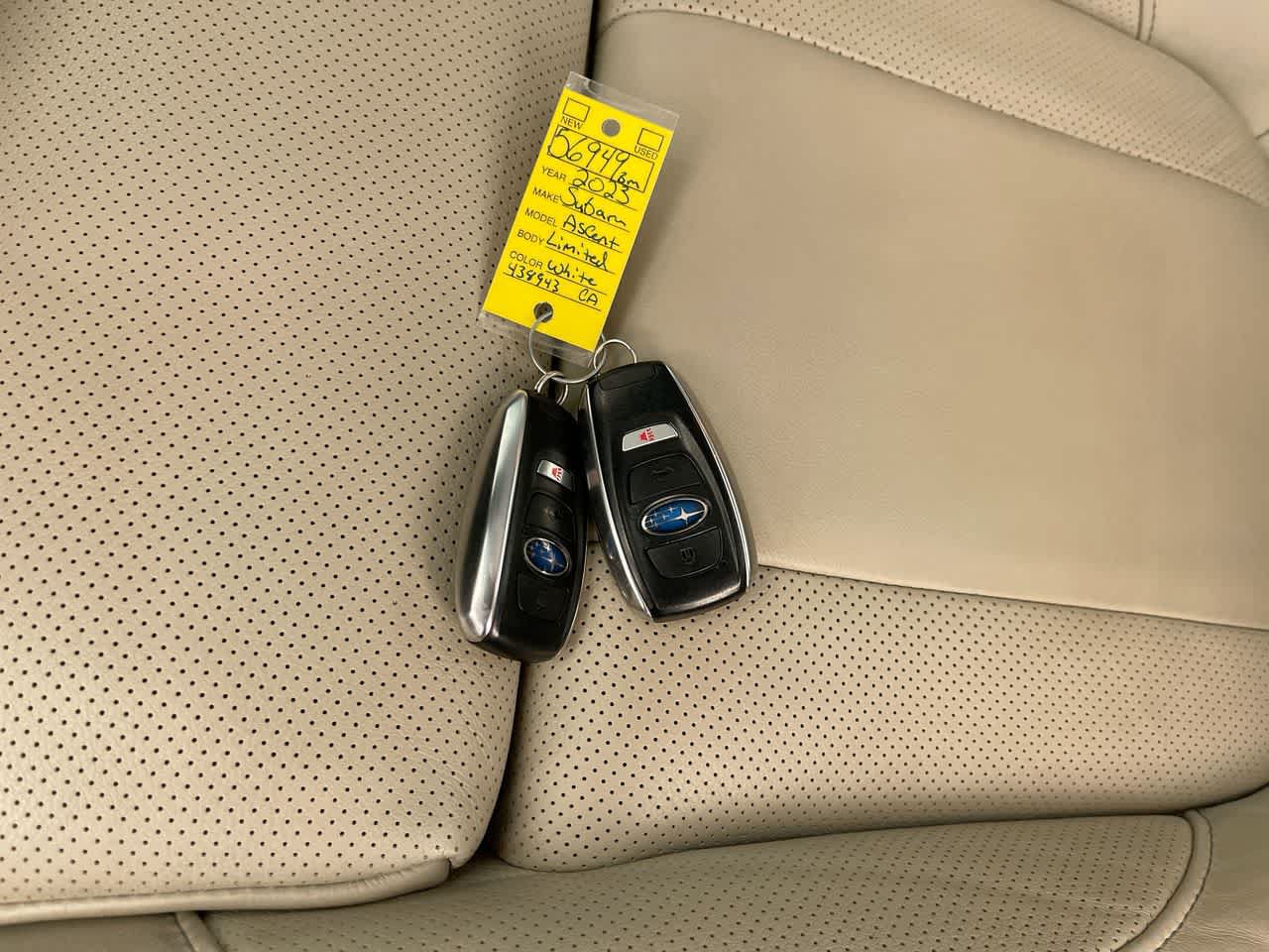 Used 2023 Subaru Ascent Limited AWD/4WD image 27