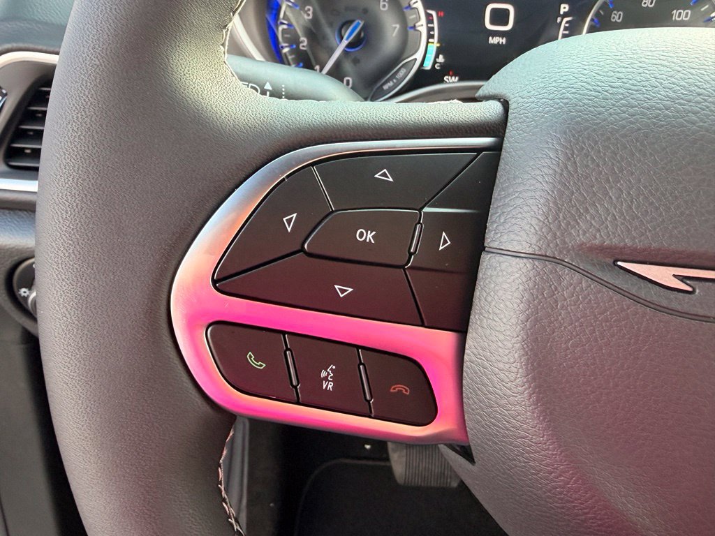 New 2027 Chrysler Pacifica LX FWD image 19