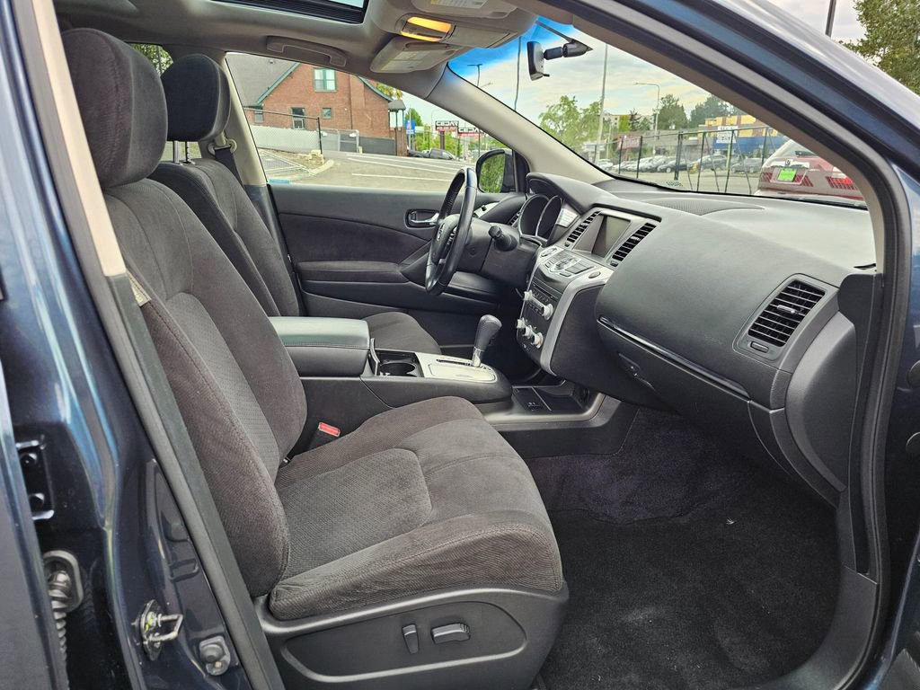 Used 2011 Nissan Murano SV AWD/4WD image 11