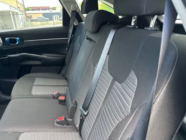 New 2026 Kia Sorento LX FWD image 16