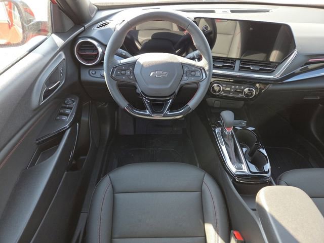 New 2026 Chevrolet Trax RS w/ Sunroof Package image 31