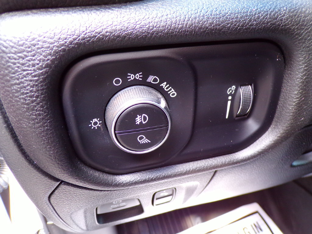 Used 2024 RAM 1500 Rebel w/ Rebel Level 1 Equipment Group AWD/4WD image 17