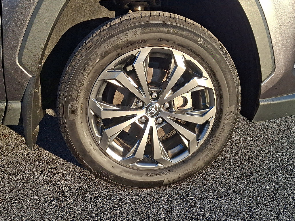 Certified 2023 Toyota RAV4 Limited AWD/4WD image 8