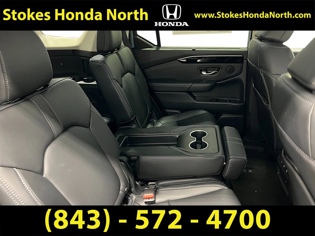 New 2025 Honda Pilot Touring image 37