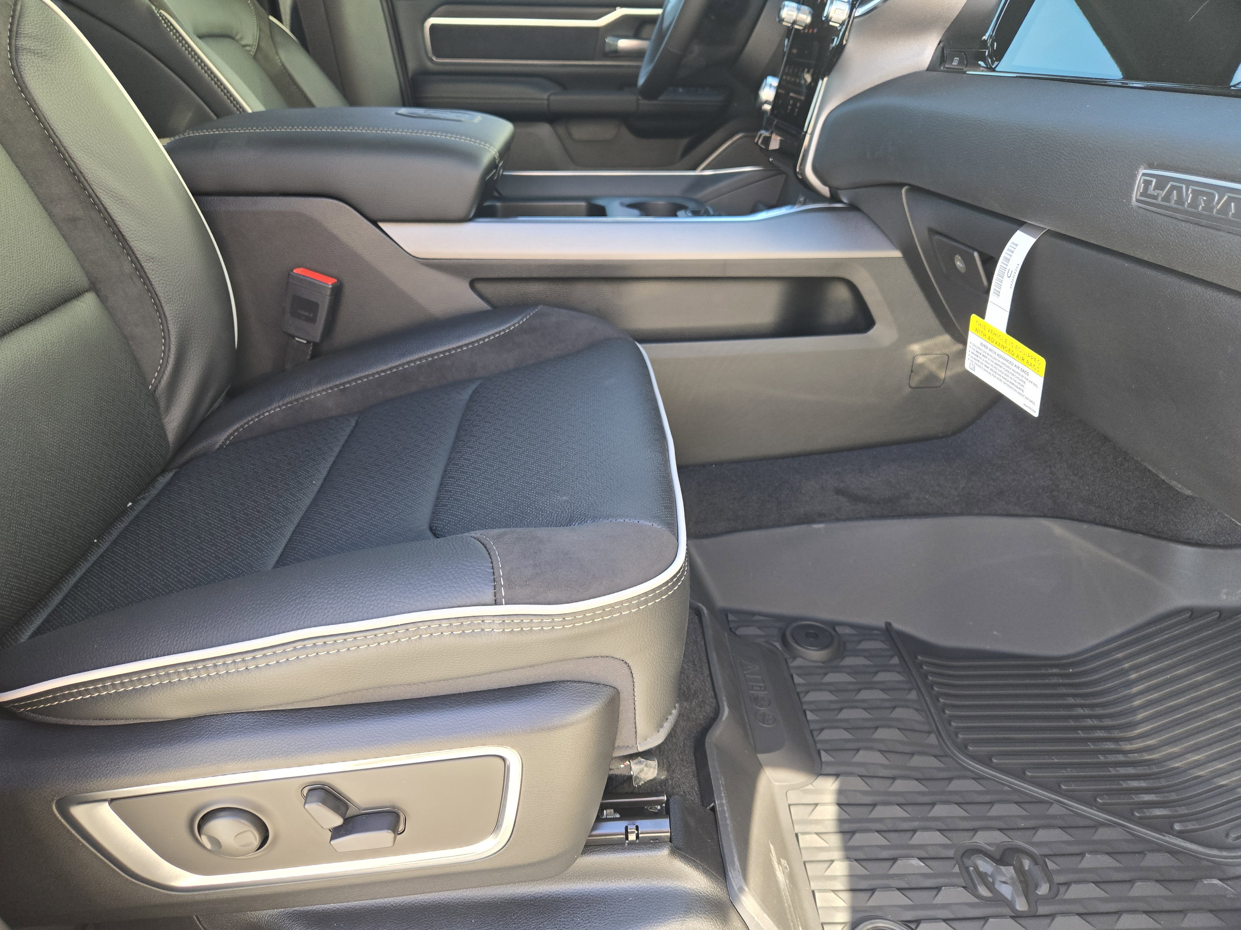 New 2026 RAM 1500 Laramie image 12