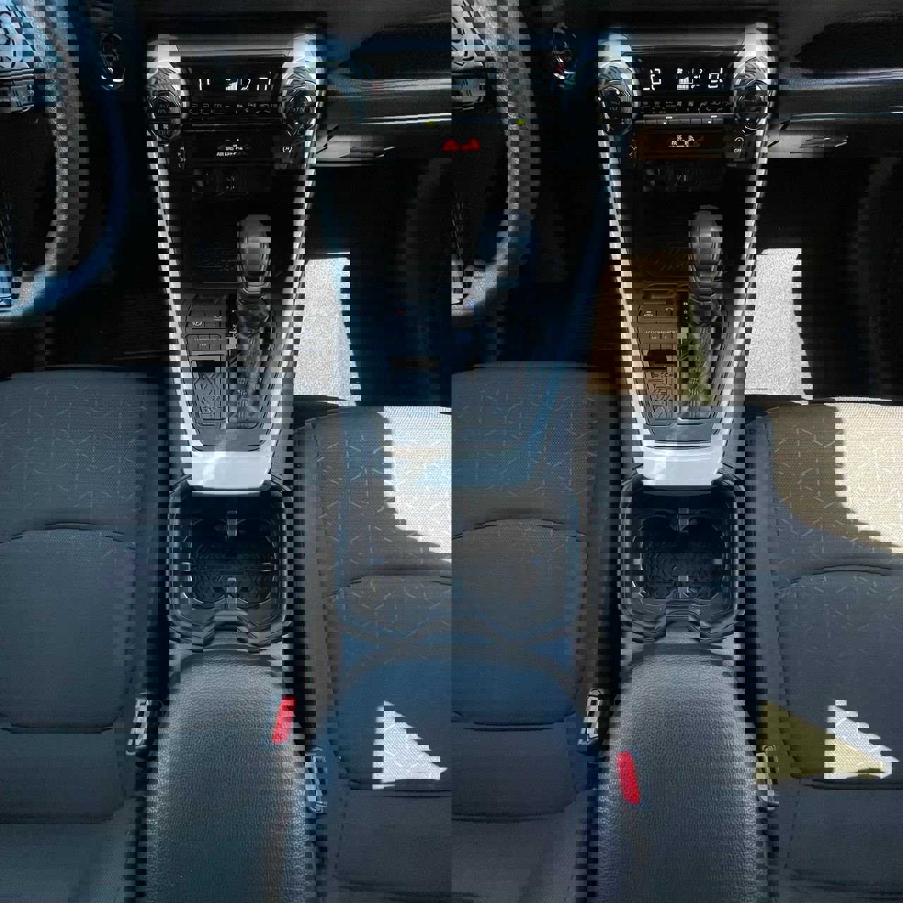 Used 2024 Toyota RAV4 XLE image 20