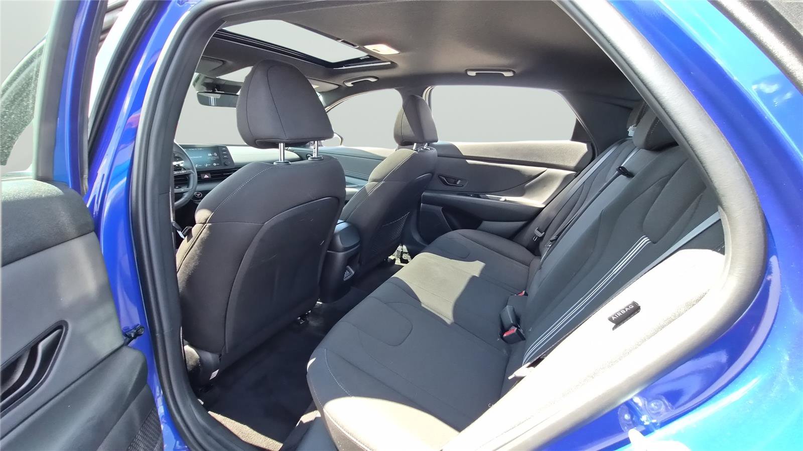 Used 2026 Hyundai Elantra SEL Sport Premium FWD image 18