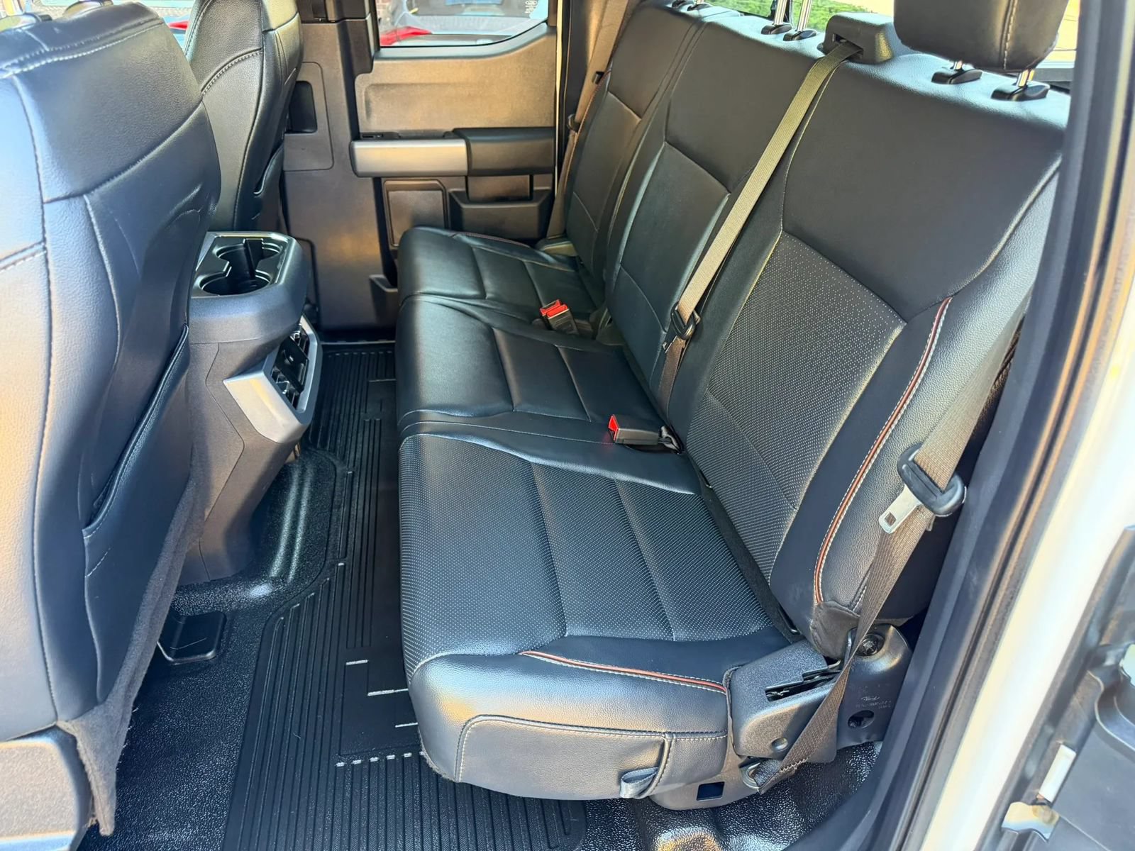 Used 2024 Ford F250 Lariat AWD/4WD image 15