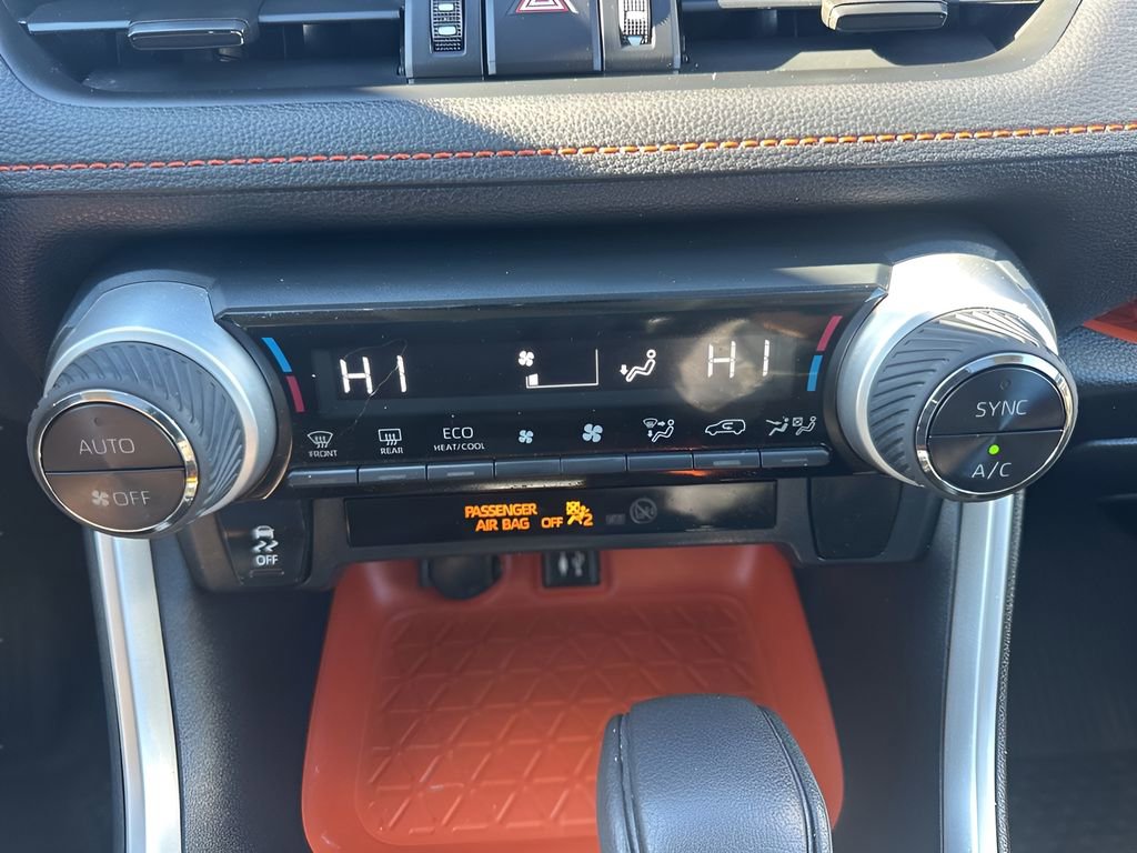 Used 2019 Toyota RAV4 Adventure image 19