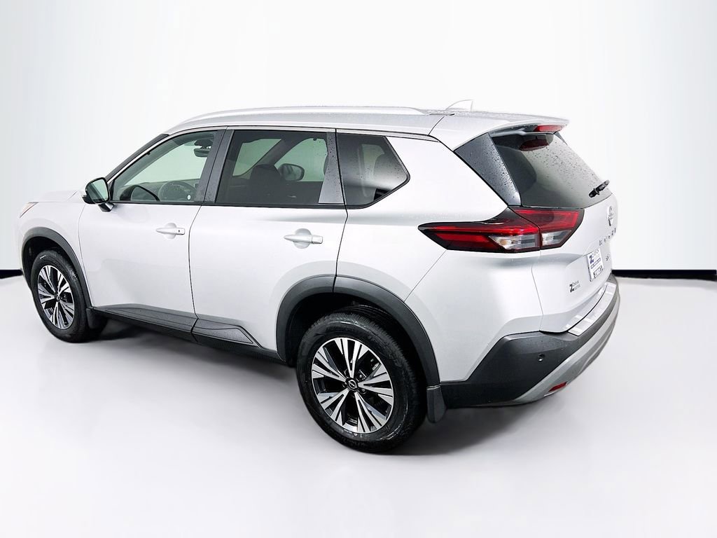 Used 2023 Nissan Rogue SV w/ SV Premium Package AWD/4WD image 5