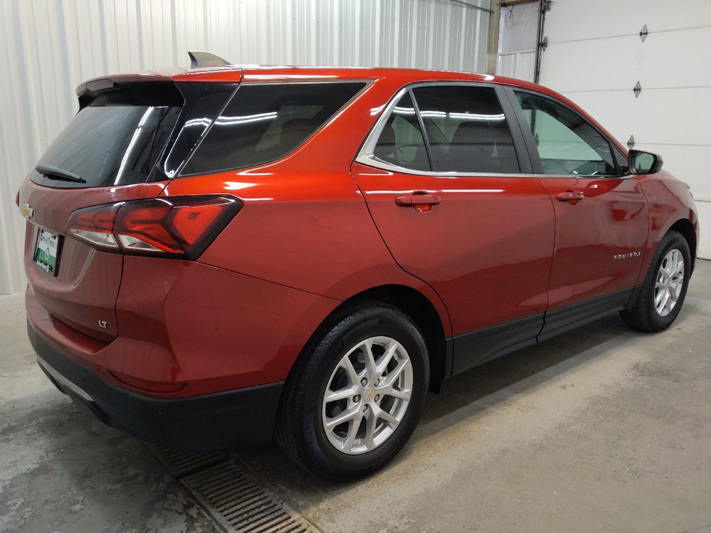 Used 2023 Chevrolet Equinox LT FWD image 10
