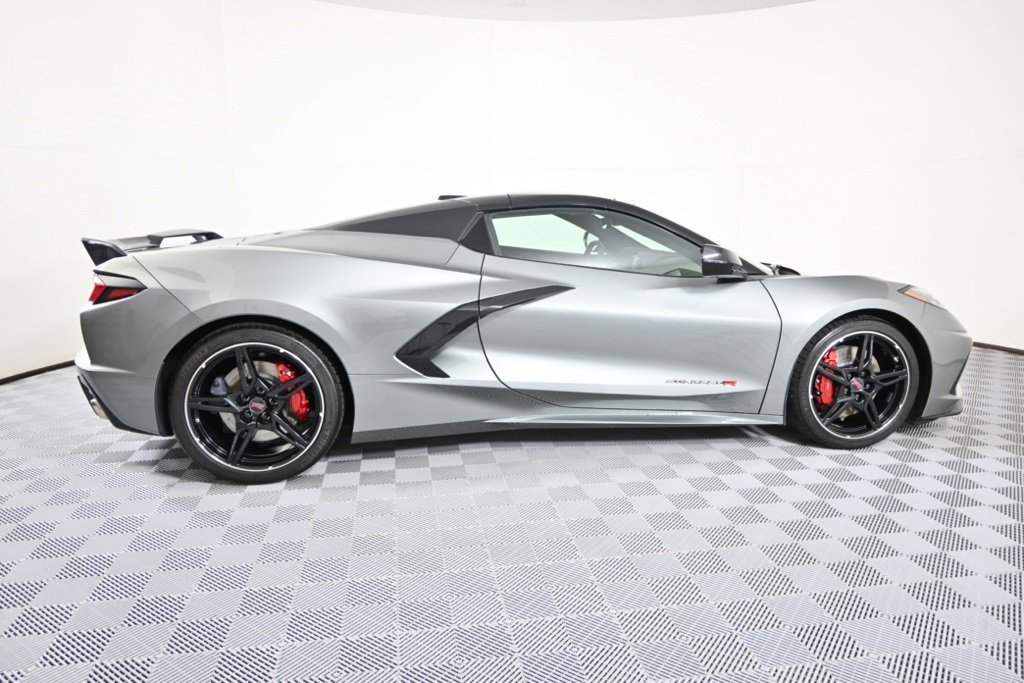 Used 2022 Chevrolet Corvette Stingray Premium Conv w/ Z51 Performance Package image 7