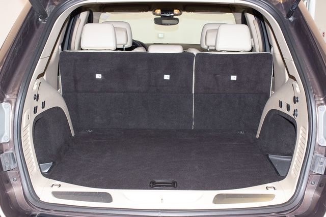 Used 2019 Jeep Grand Cherokee Limited image 14