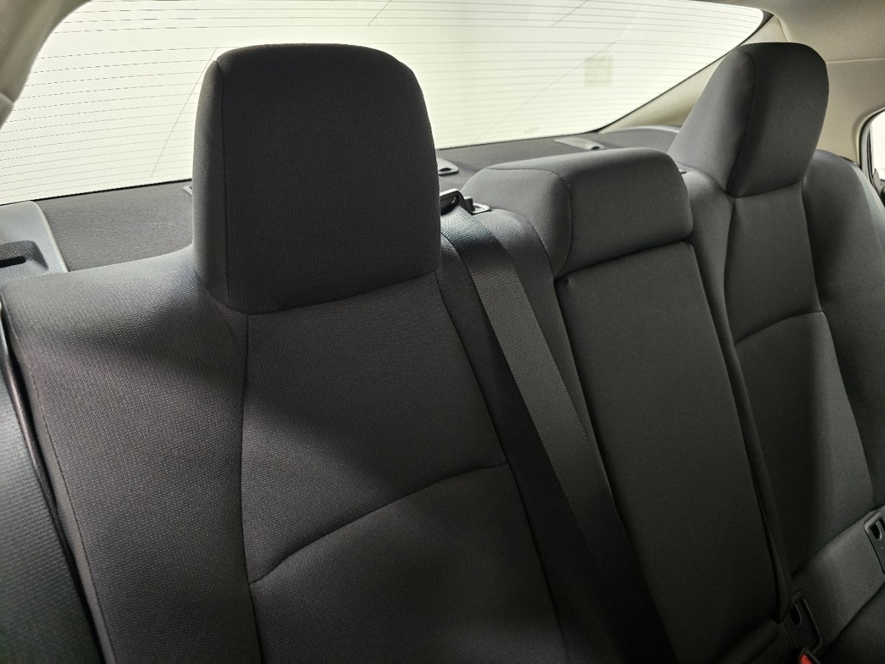 Certified 2025 Toyota Corolla LE image 18