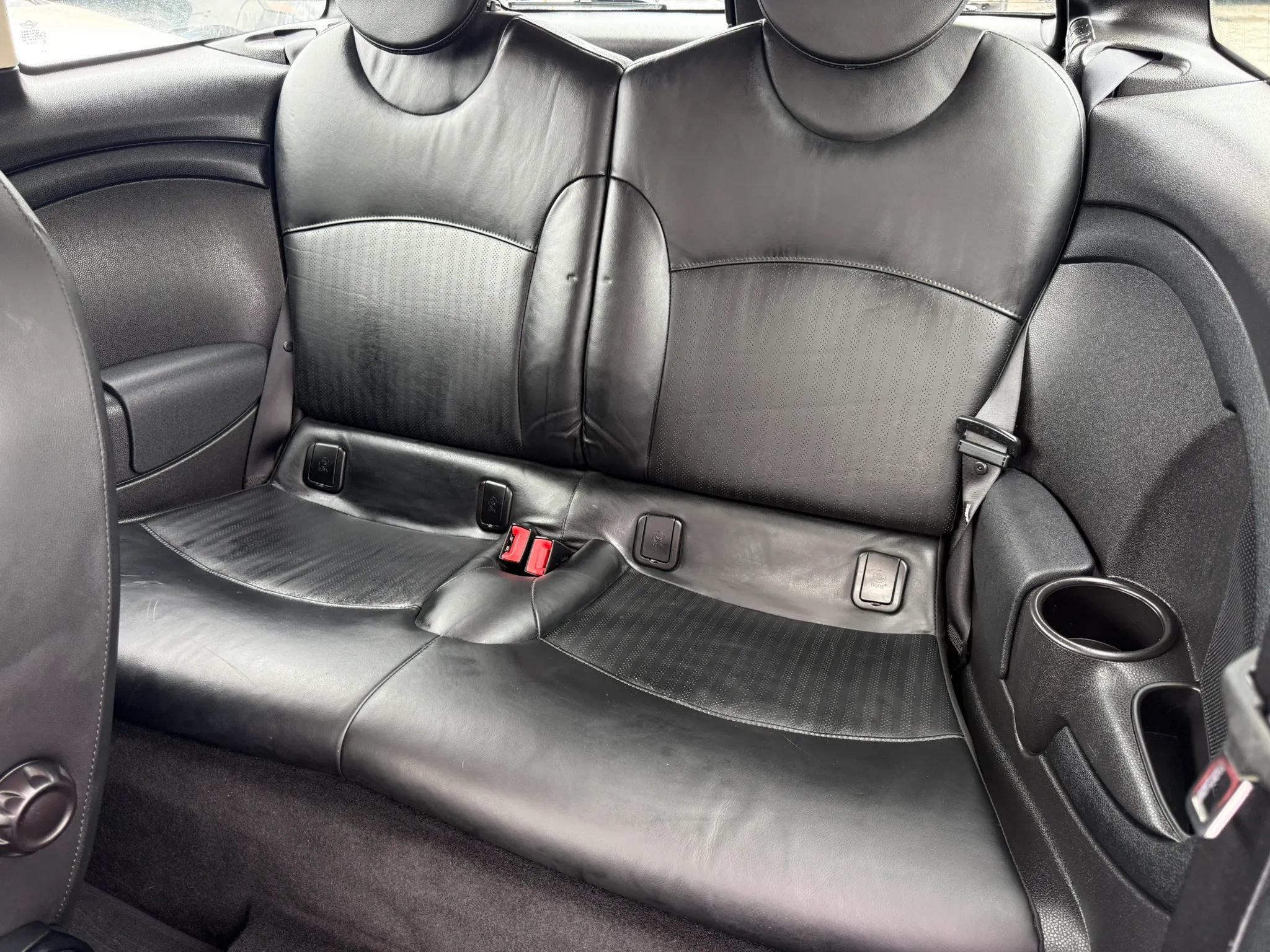 Used 2011 MINI Cooper Clubman FWD image 16