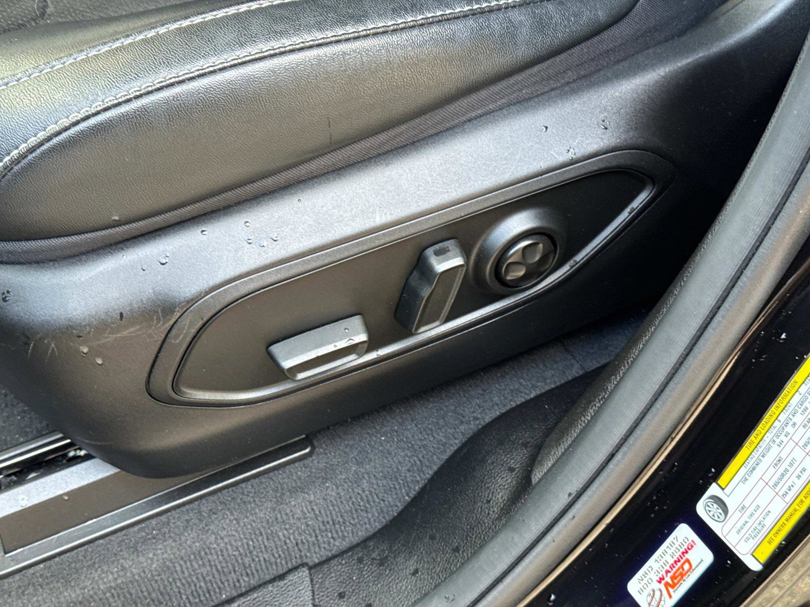 Certified 2023 Jeep Grand Cherokee L Laredo RWD image 19