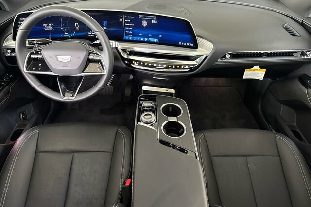 Certified 2024 Cadillac Lyriq Luxury AWD/4WD image 13