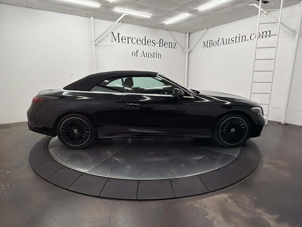 New 2027 Mercedes-Benz CLE 300 4MATIC Cabriolet image 8