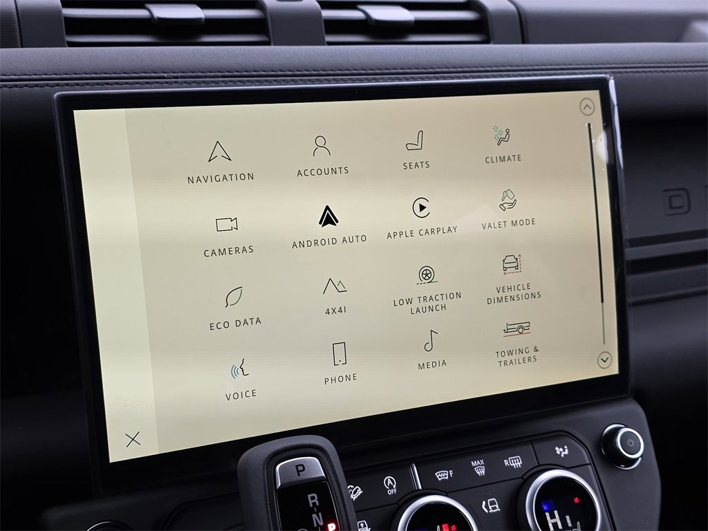 New 2026 Land Rover Defender 110 S image 20