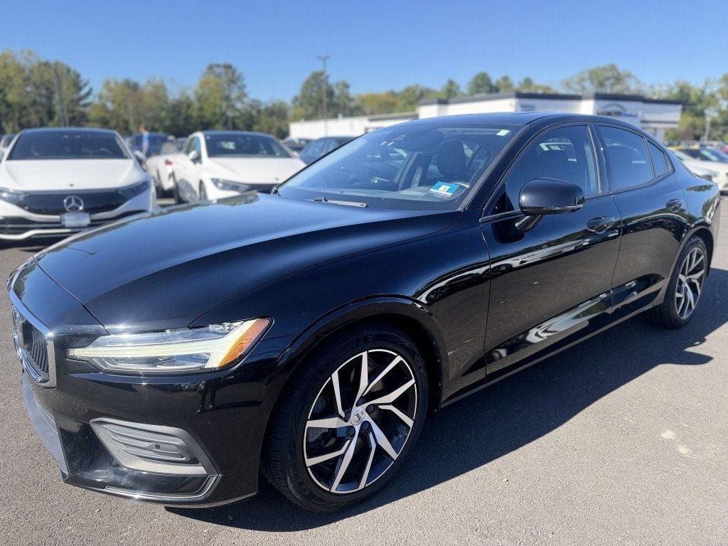Used 2020 Volvo S60 T6 Momentum AWD/4WD image 7