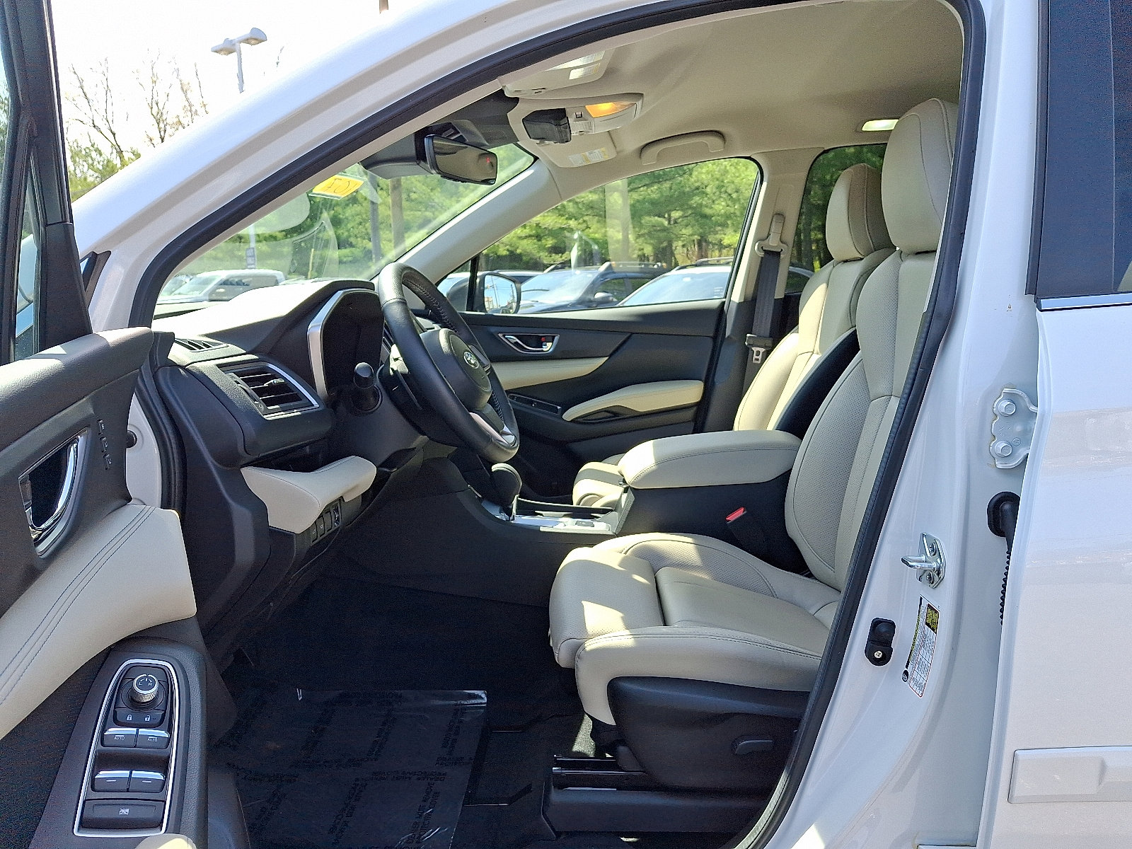 Certified 2024 Subaru Ascent Limited w/ Popular Package #2 image 13