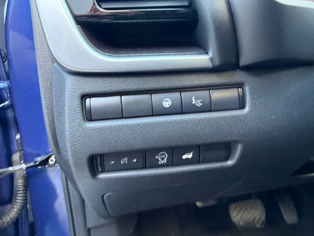 Used 2023 Nissan Rogue Platinum w/ Platinum Premium Package AWD/4WD image 11