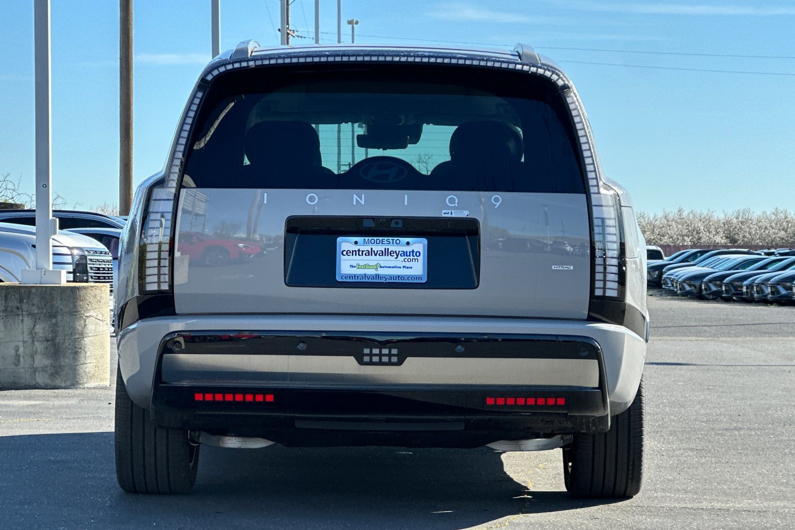 New 2026 Hyundai Ioniq 9 Calligraphy image 5