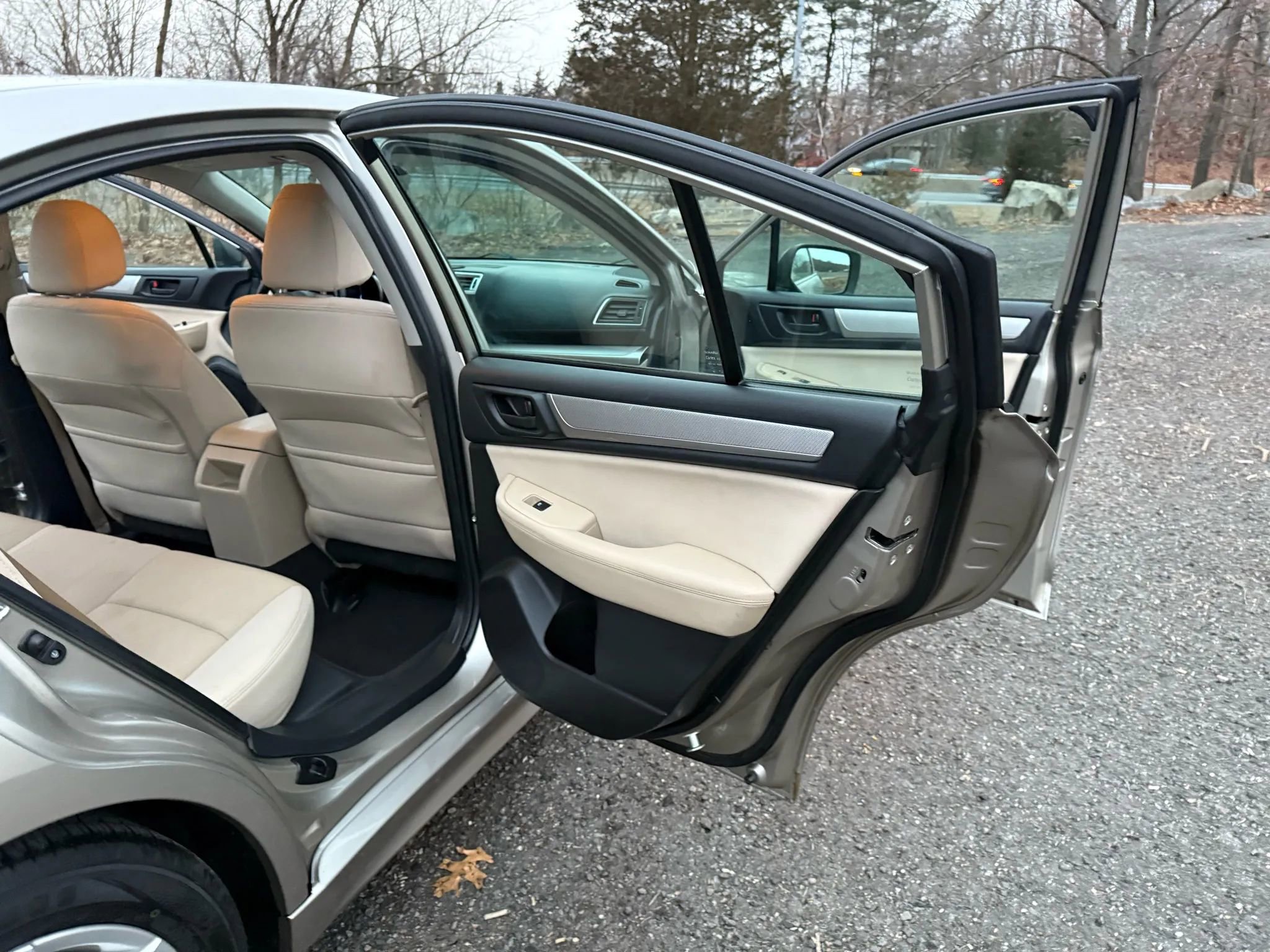 Used 2015 Subaru Legacy 2.5i image 18