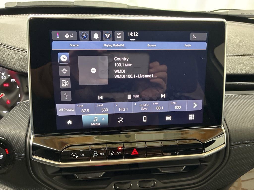 New 2026 Jeep Compass Latitude image 16