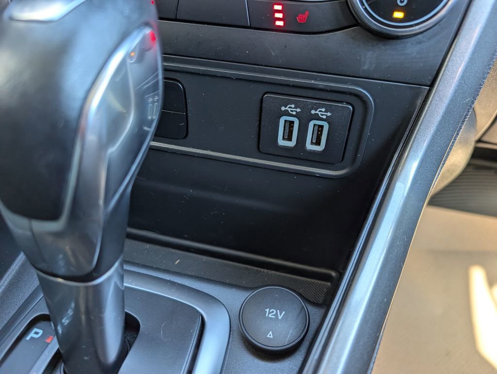 Used 2020 Ford EcoSport SE w/ SE Convenience Package image 29