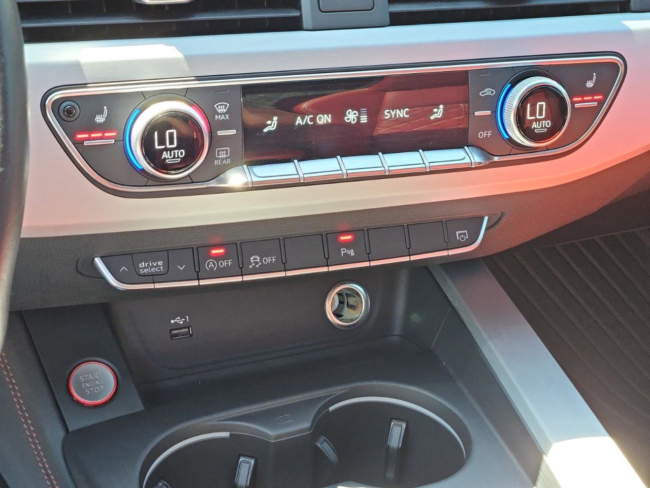 Used 2019 Audi S4 Premium Plus w/ Premium Plus Package AWD/4WD image 31