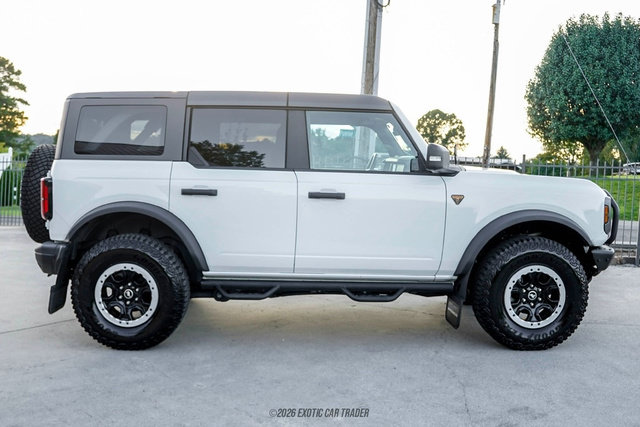 Used 2023 Ford Bronco Badlands w/ Sasquatch Package AWD/4WD image 9