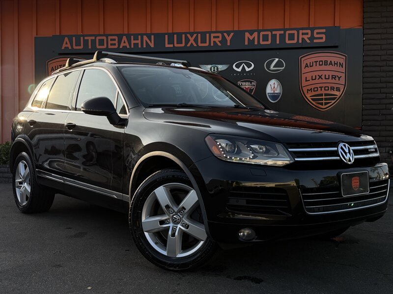 Used 2012 Volkswagen Touareg Hybrid AWD/4WD image 1