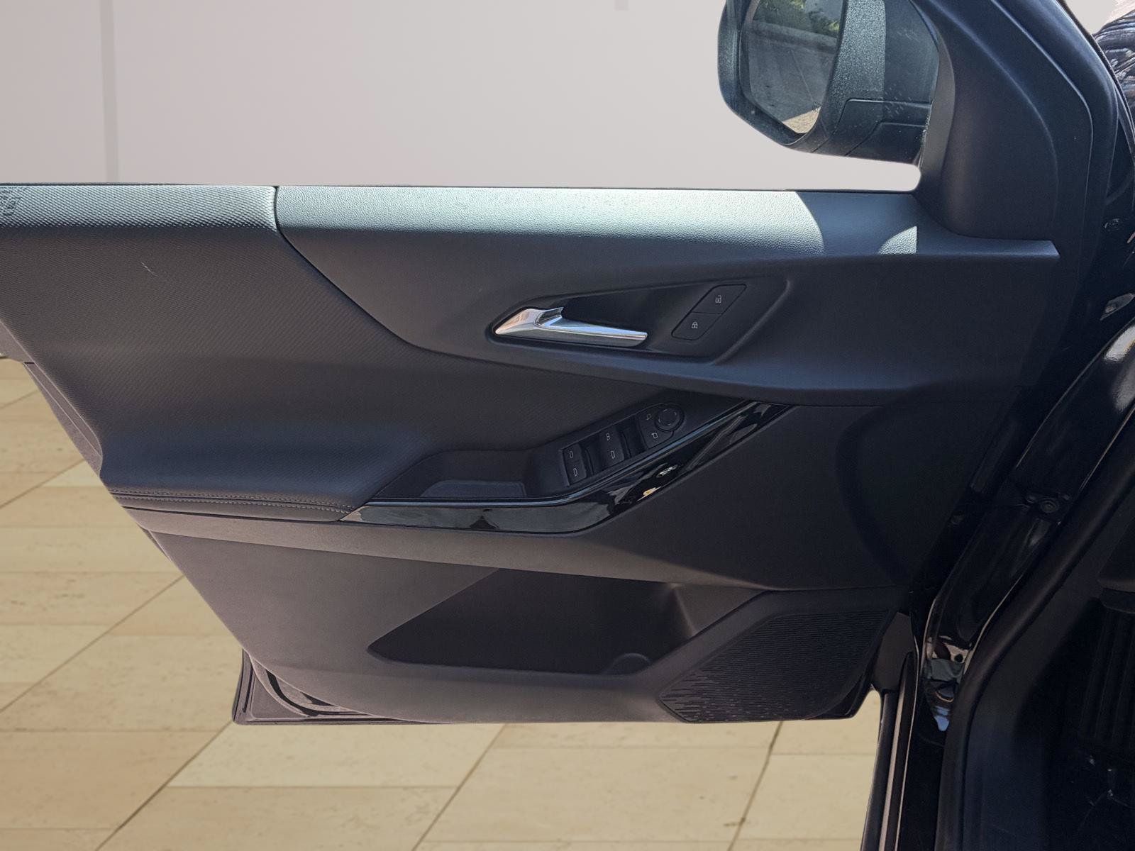 New 2027 Chevrolet Equinox LT FWD image 15