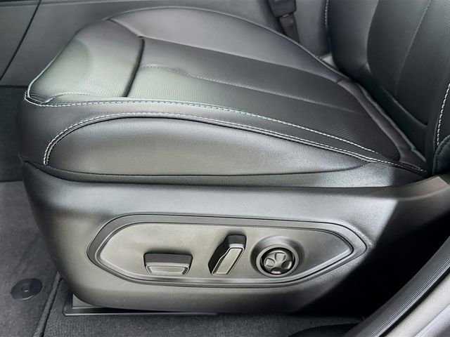 New 2025 Jeep Grand Cherokee L Limited w/ Luxury Tech Group II image 22