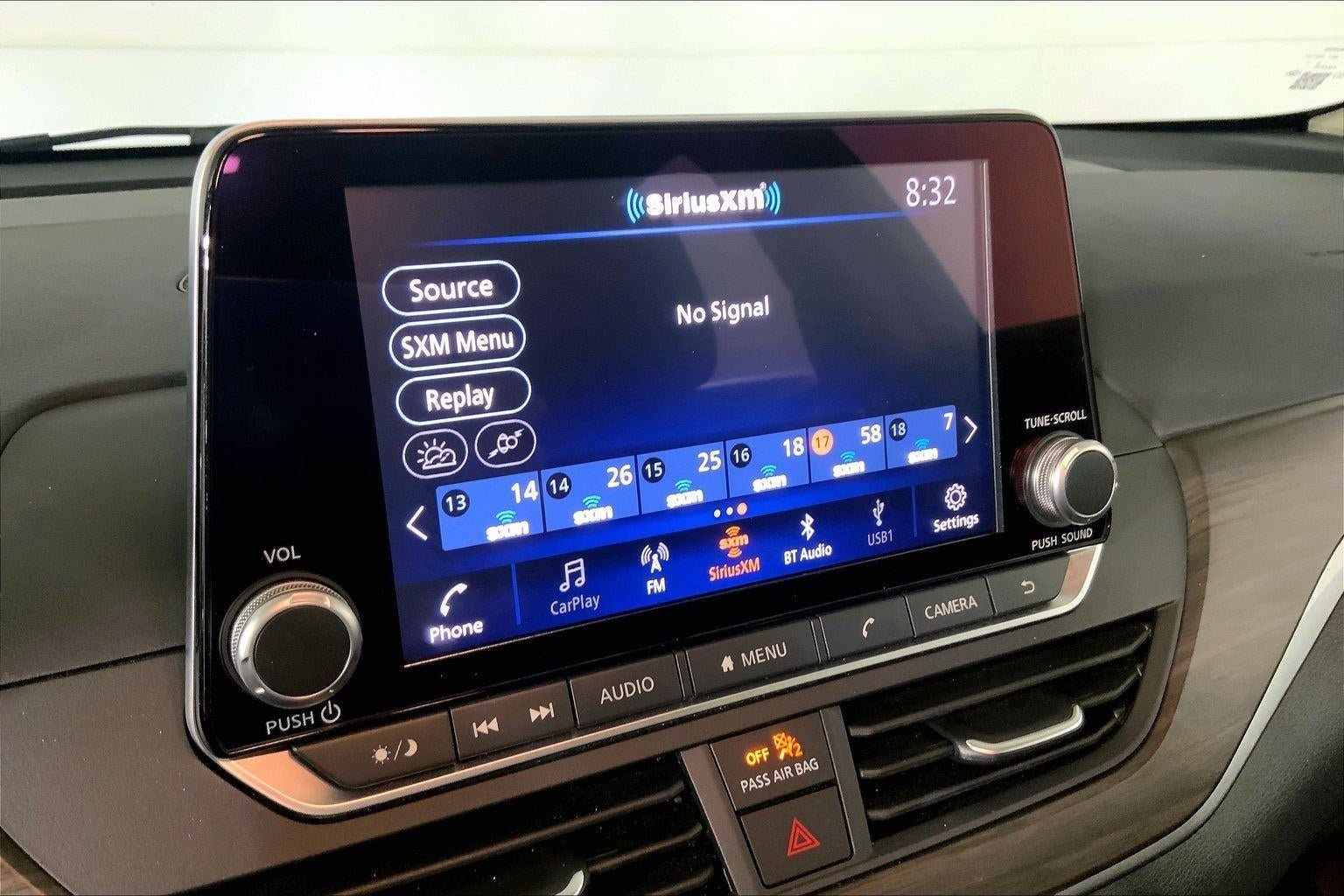 Used 2025 Nissan Altima 2.5 SV FWD image 6