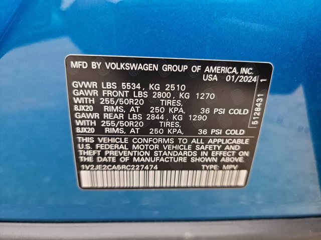 Used 2024 Volkswagen Atlas Cross Sport SE w/ Panoramic Sunroof Package FWD image 21