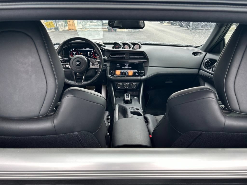 Certified 2025 Nissan Z Performance w/ Floor Mat Package RWD image 26