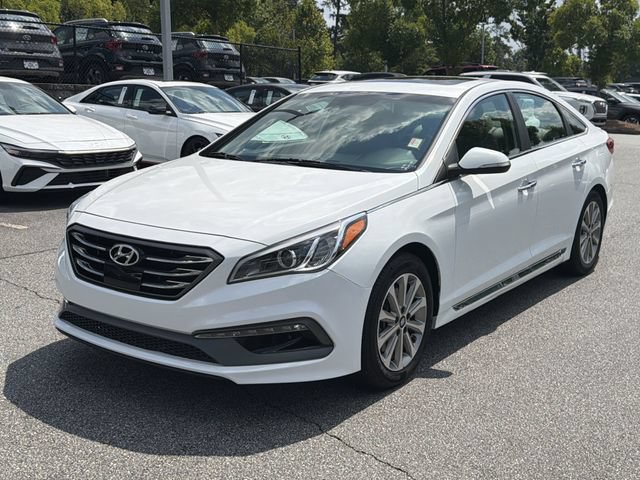 Used 2017 Hyundai Sonata Limited w/ Ultimate Package 04 FWD image 3