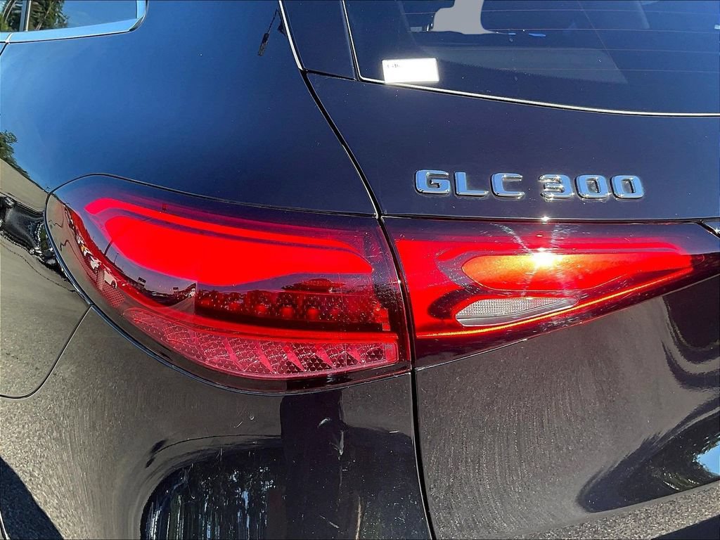 Used 2026 Mercedes-Benz GLC 300 image 25