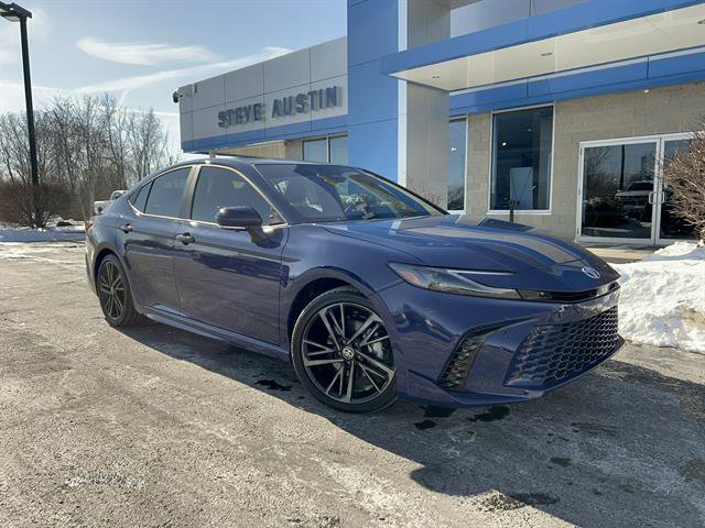 Used 2025 Toyota Camry XSE w/ Premium Plus Package image 1