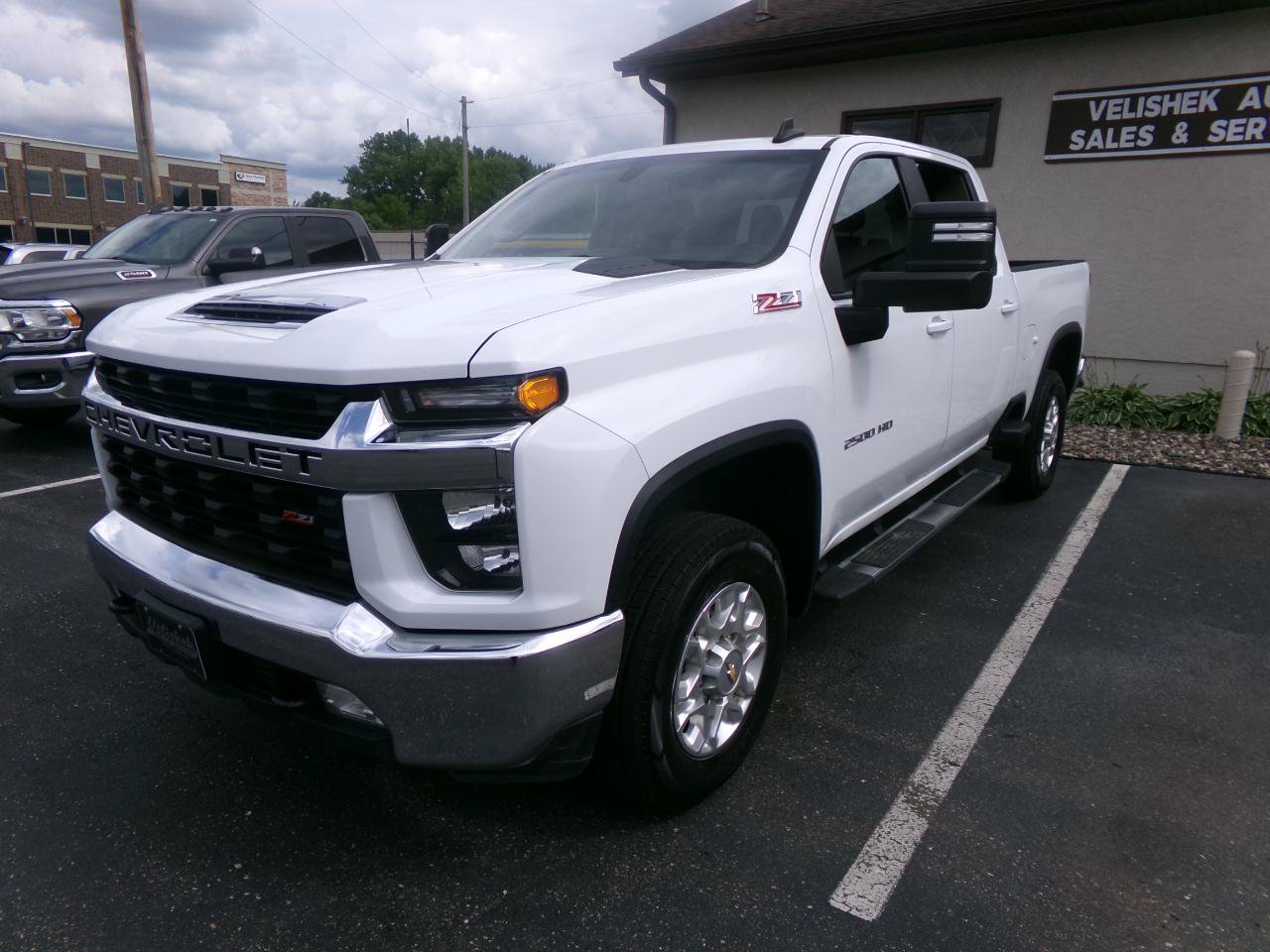 Used 2023 Chevrolet Silverado 2500 LT w/ Convenience Package AWD/4WD image 7