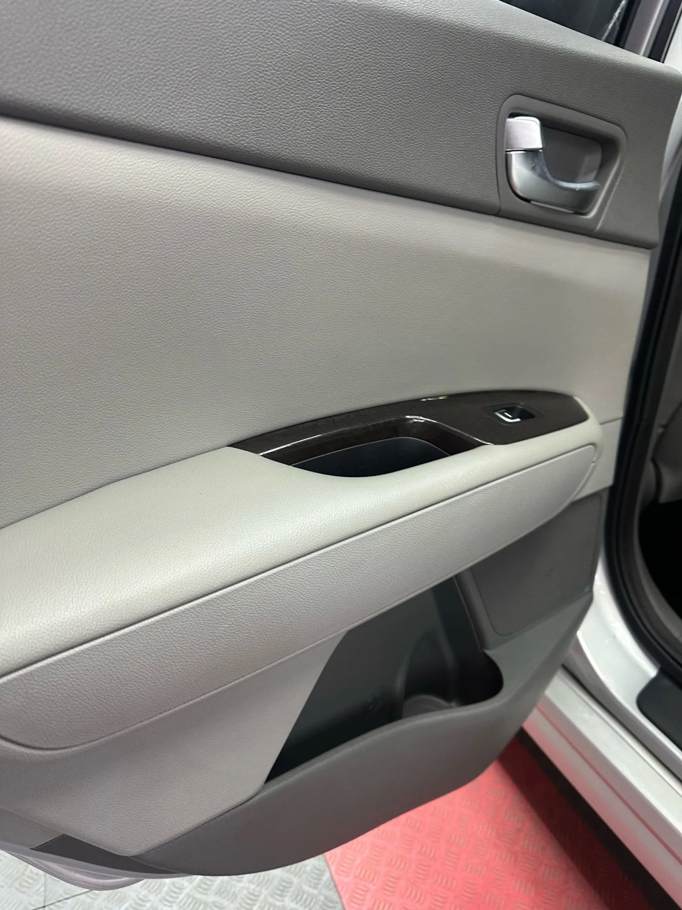 Used 2016 Kia Optima EX w/ Premium Package image 22